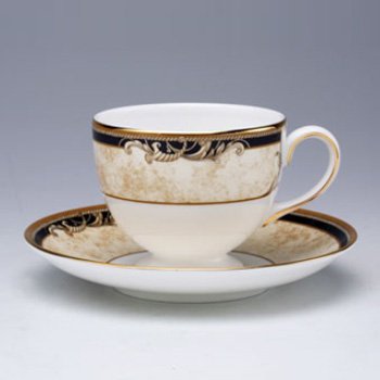 ウェッジウッド　コーヌコピア　ティーカップ&ソーサー（珈琲紅茶兼用）   の写真