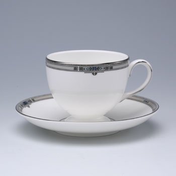 ウェッジウッド　アムハースト　ティーカップ&ソーサー(珈琲紅茶兼用)の写真