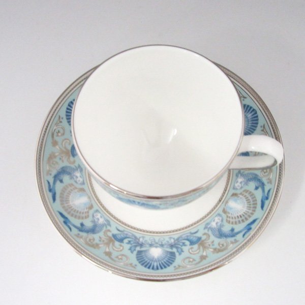 ウェッジウッド　ドルフィンブルー　ティーカップ&ソーサー（珈琲紅茶兼用）のサムネイル