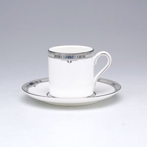 ウェッジウッド　アムハースト　コーヒーカップ&ソーサー（ボンド）の写真