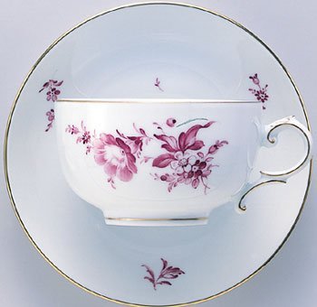 ヘキスト　ラーツヘル・紫の花　ティーカップ&ソーサーの写真