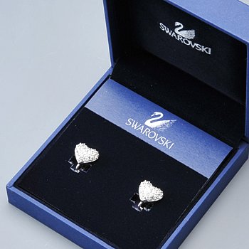 スワロフスキー　ジュエリー　クリップイヤリング　Heart Clear Crystal 1075338のサムネイル